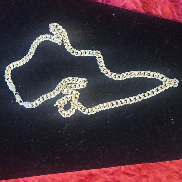 18k Saudi Gold Plated Chain Necklace - Picture 3 of 7
